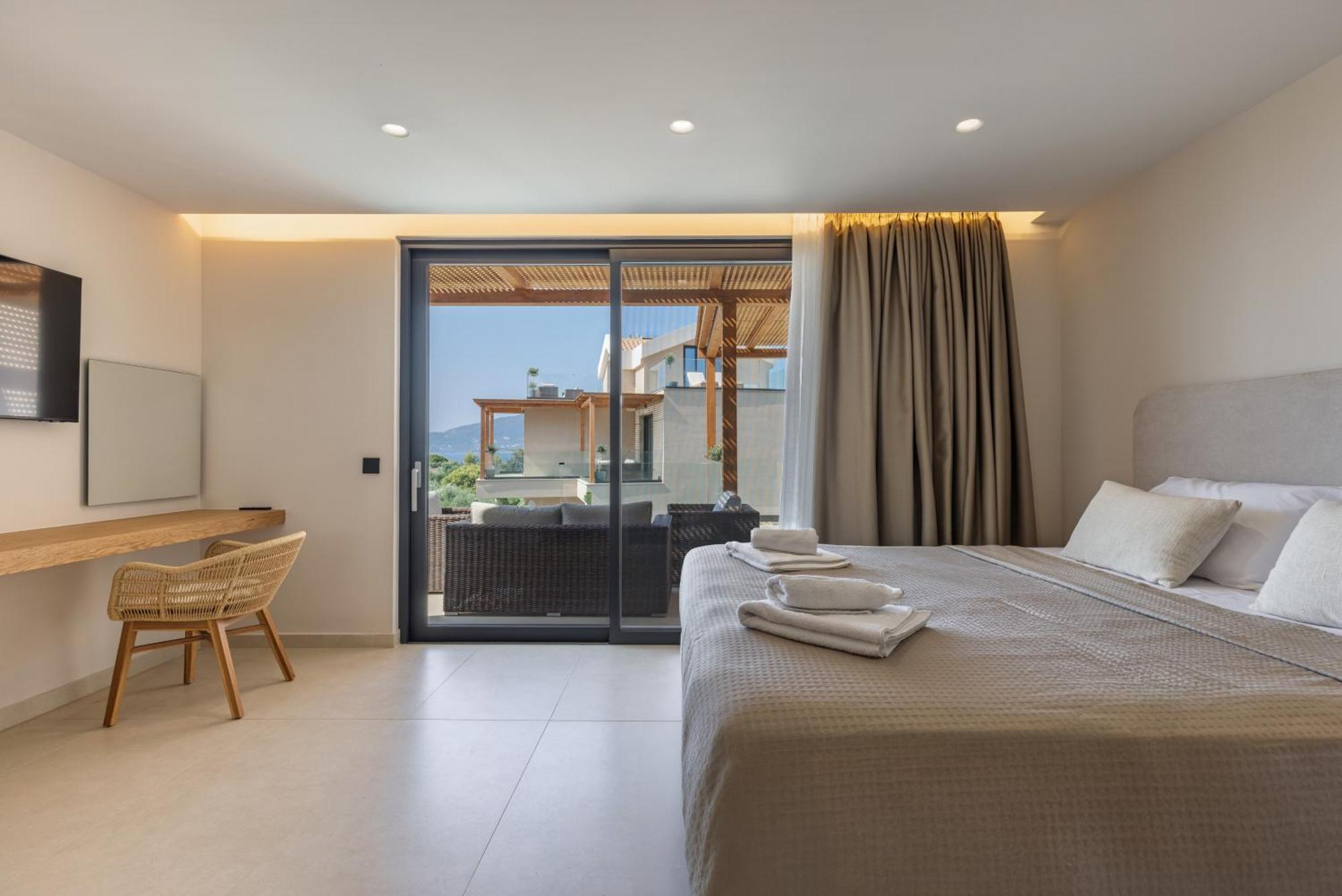 Cameo Luxury Laganas