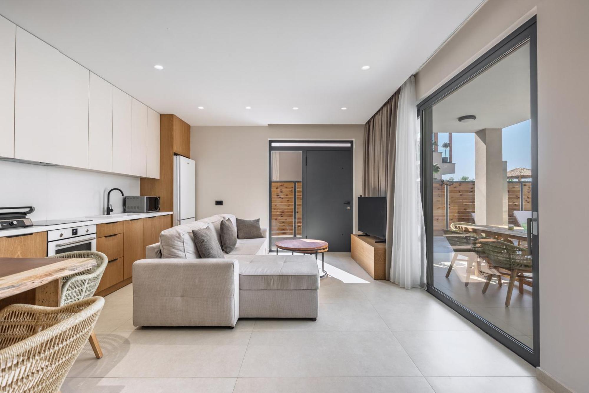 Cameo Luxury