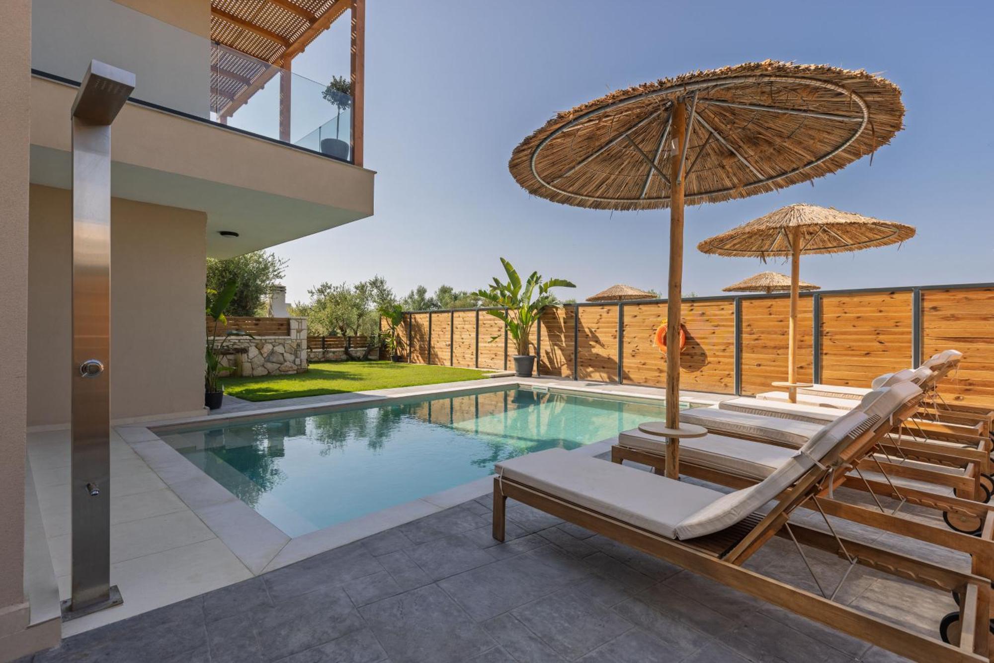 Cameo Luxury Laganas