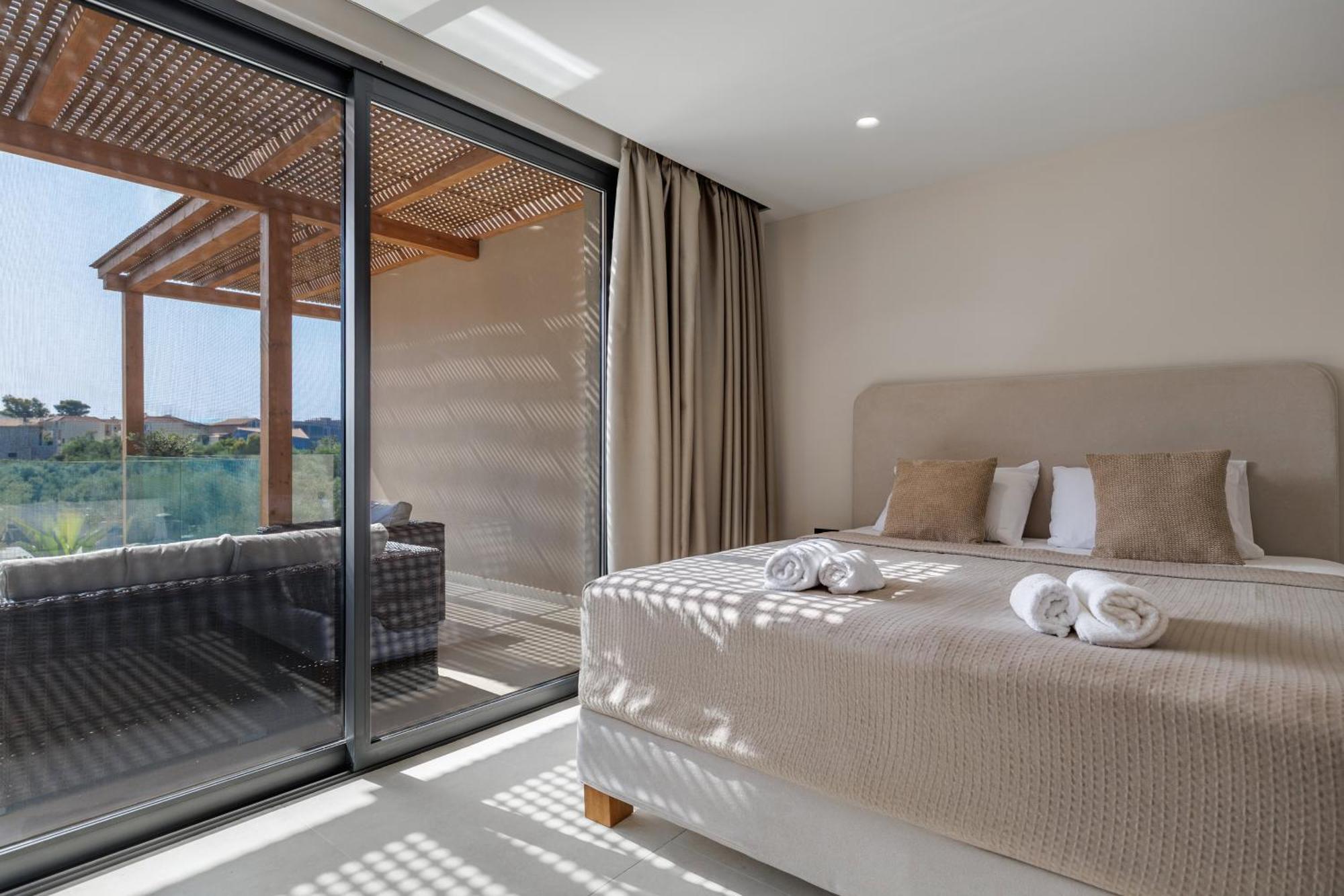 Cameo Luxury Laganas